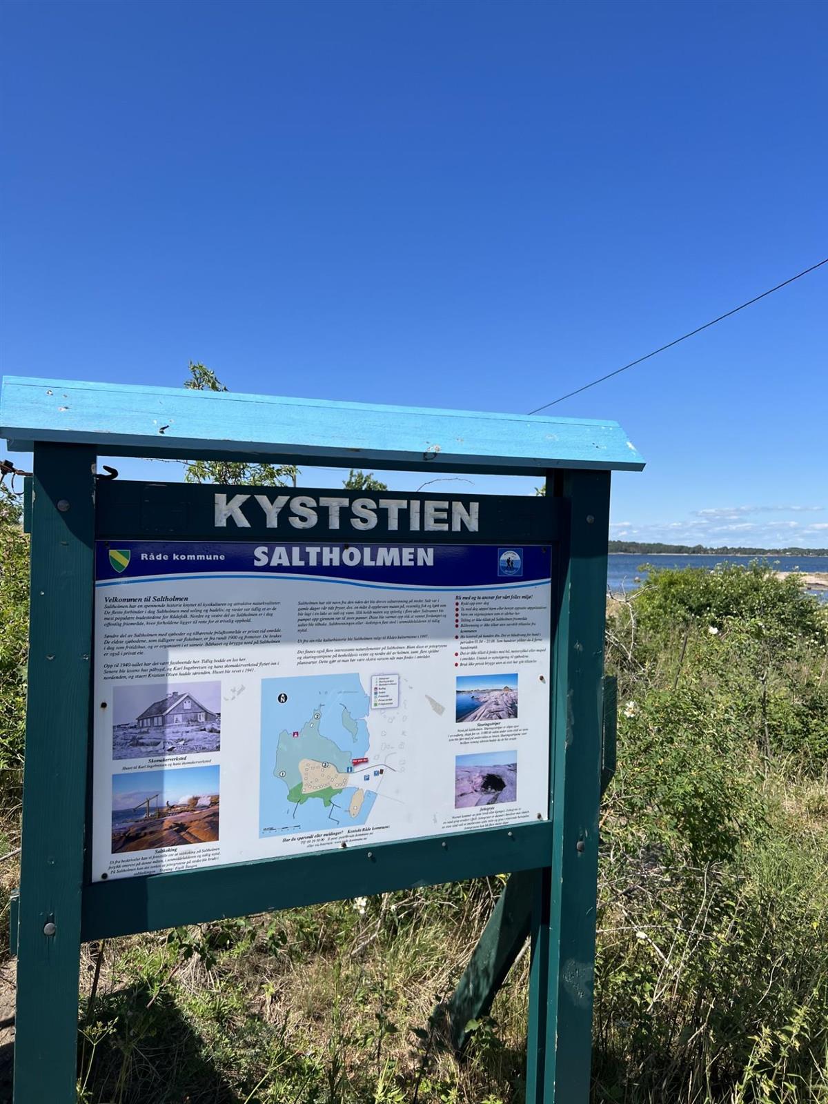Foto av informasjonsskilt på Saltholmen - Klikk for stort bilde