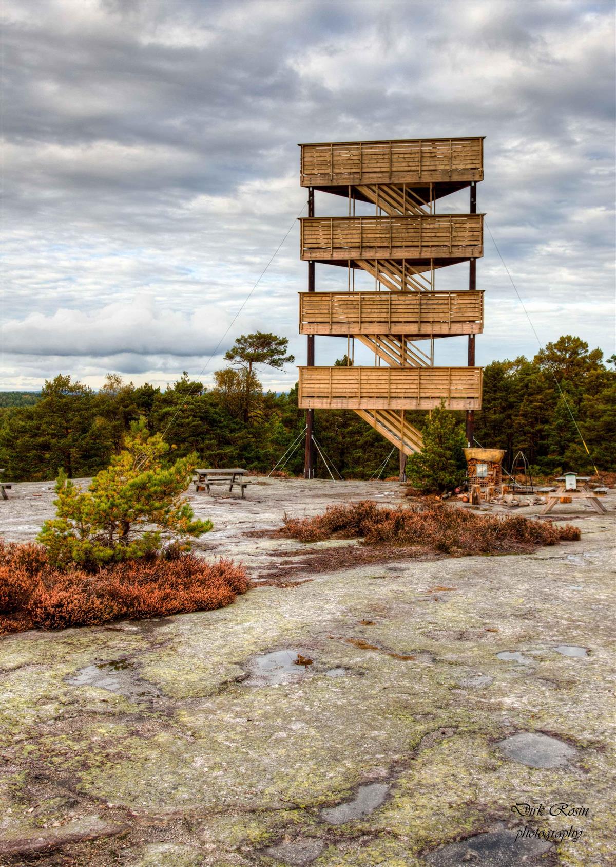 Foto av utsiktstårnet på Fugleleiken - Klikk for stort bilde